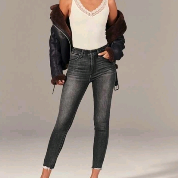 A&F High Rise Skinny ankle - Picture 1 of 8